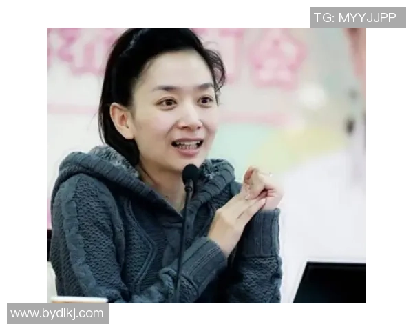 对话王芳:谈足球生涯 对话王芳:谈足球生涯